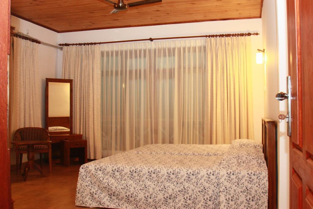 Alta Vista Hotel Ella Quarto foto